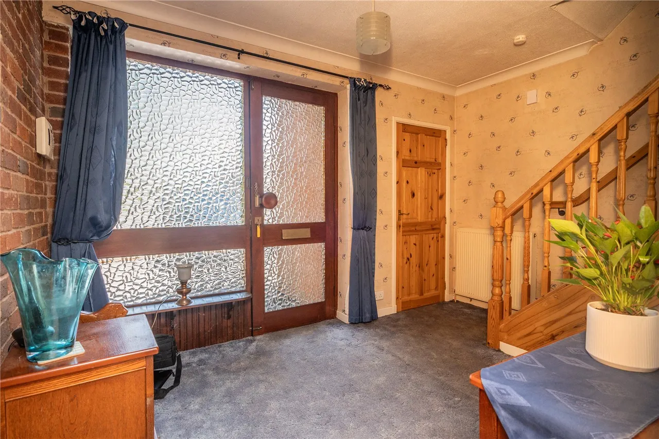 Wildmoor Lane, Catshill, Bromsgrove, Worcestershire, B61 0PA, photo 8
