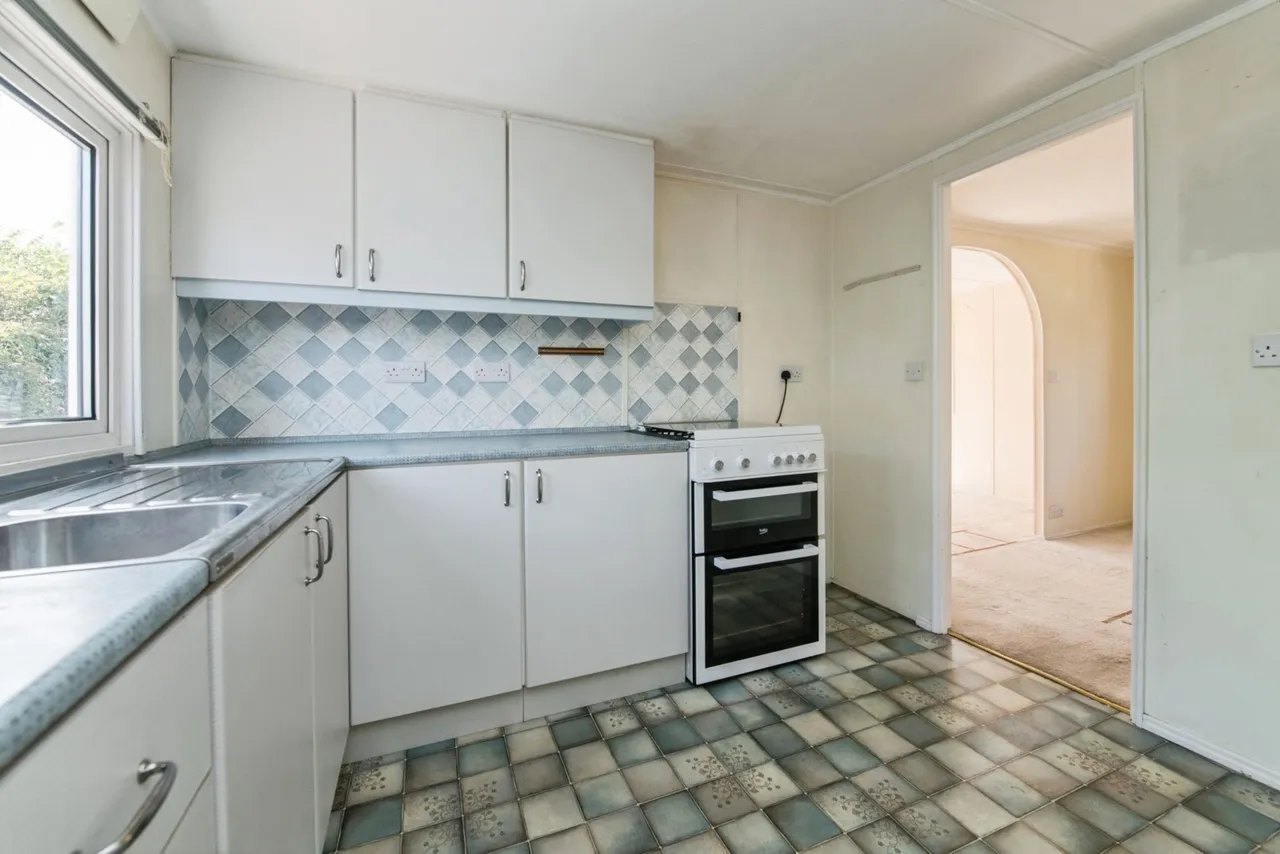 The Bramleys, Otter Valley Park, EX14, photo 4