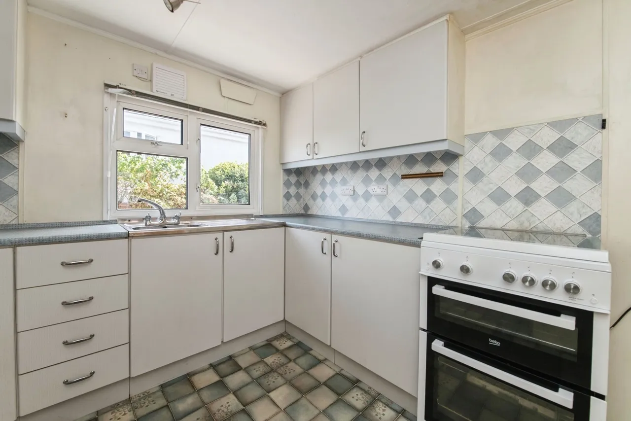 The Bramleys, Otter Valley Park, EX14, photo 5