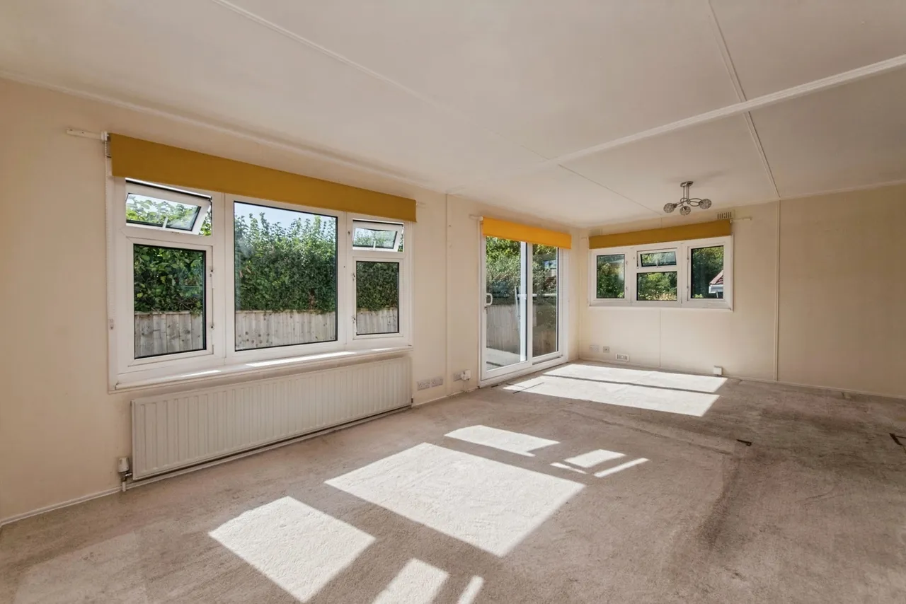 The Bramleys, Otter Valley Park, EX14, photo 2