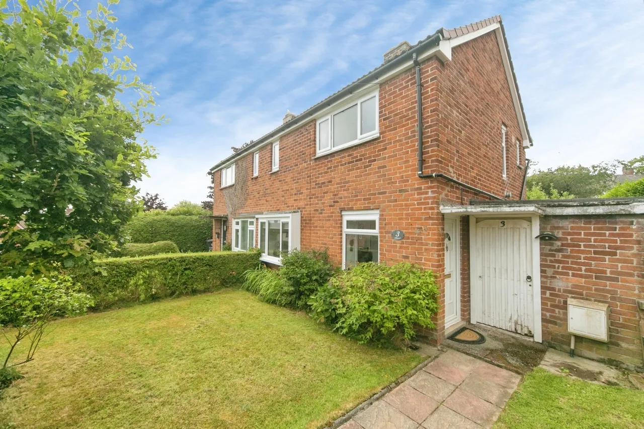 Maes Y Fron, Colwyn Bay, LL29, photo 9