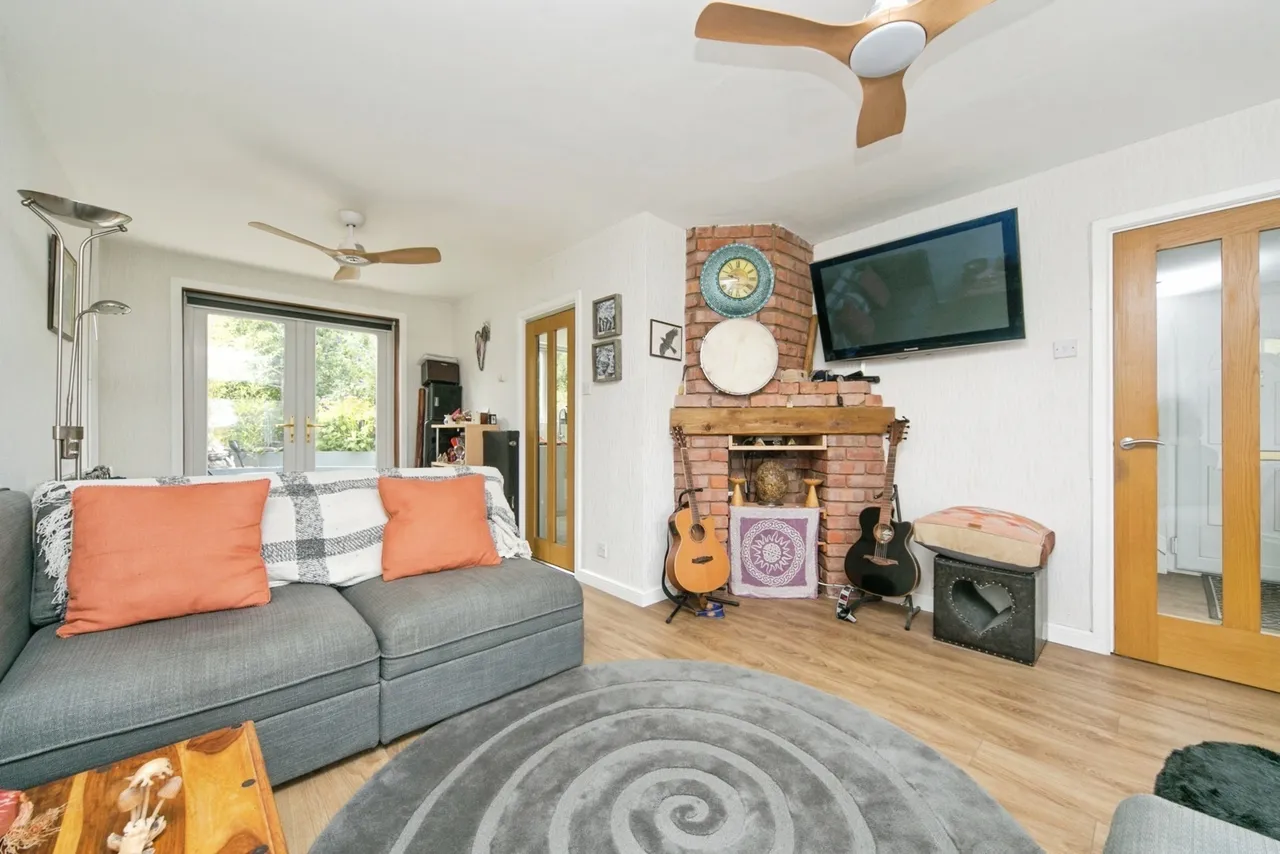 Maes Y Fron, Colwyn Bay, LL29, photo 12