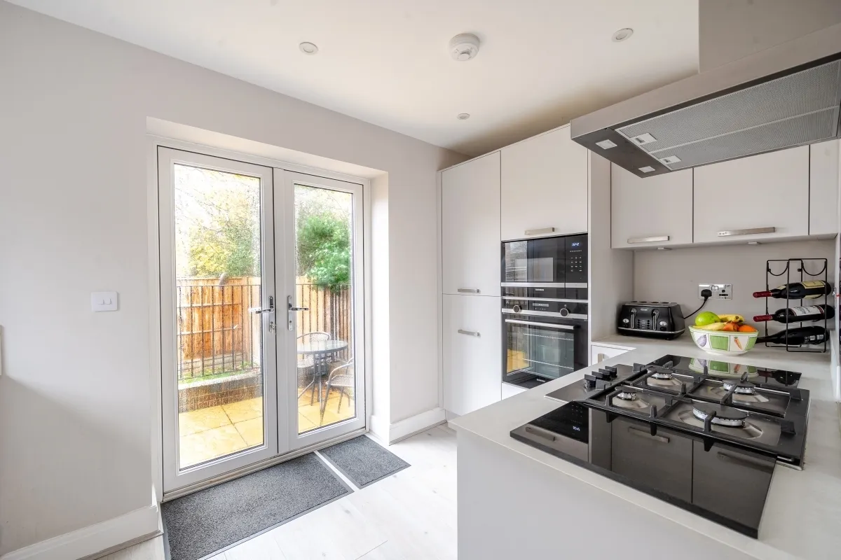 Mill Road, Epsom, KT17, photo 3