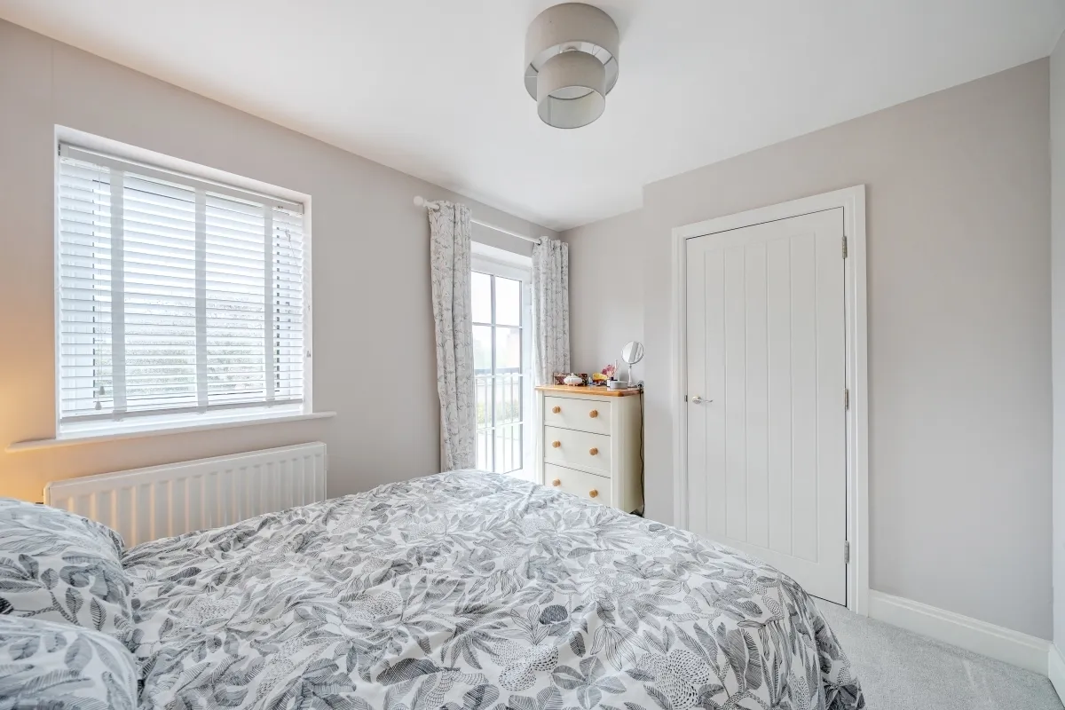 Mill Road, Epsom, KT17, photo 12