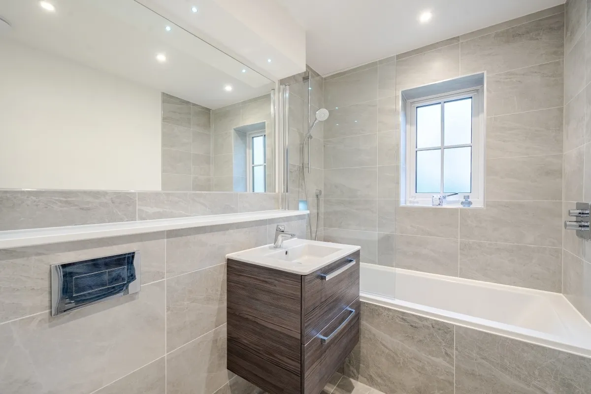 Mill Road, Epsom, KT17, photo 11