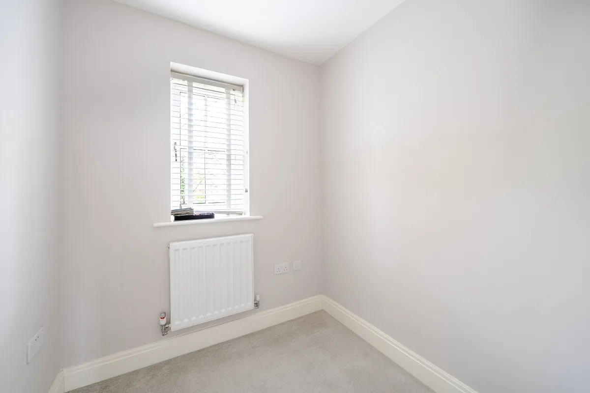 Mill Road, Epsom, KT17, photo 17