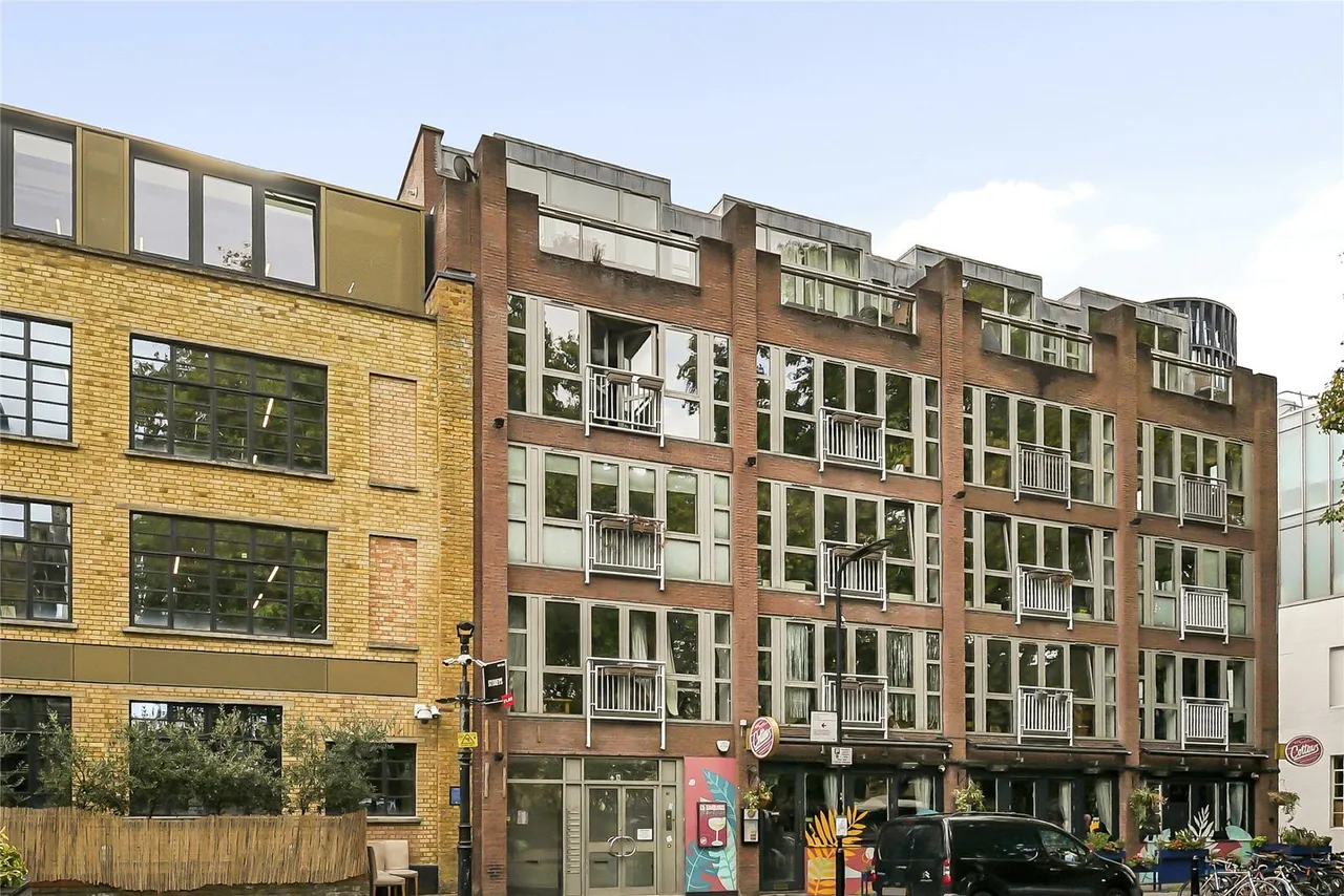 Hoxton Square, London, N1, photo 5