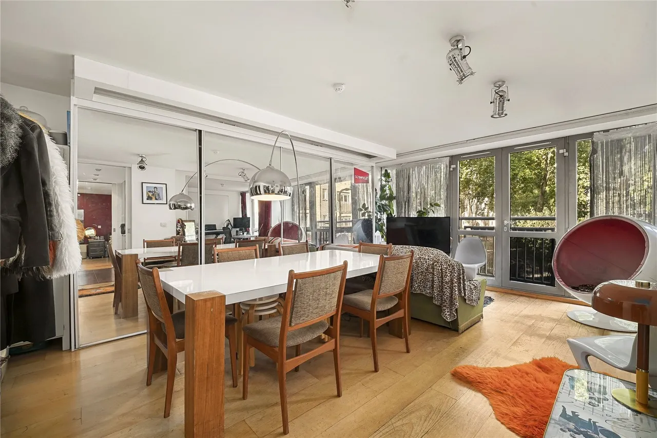 1 bed flat to rent, Hoxton Square, London, N1
