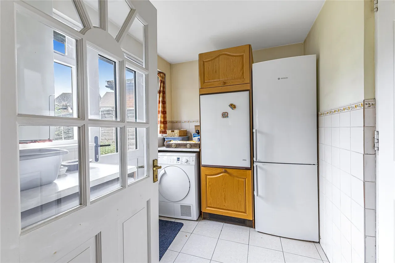 Strawberry Fields, Bisley, GU24, photo 6
