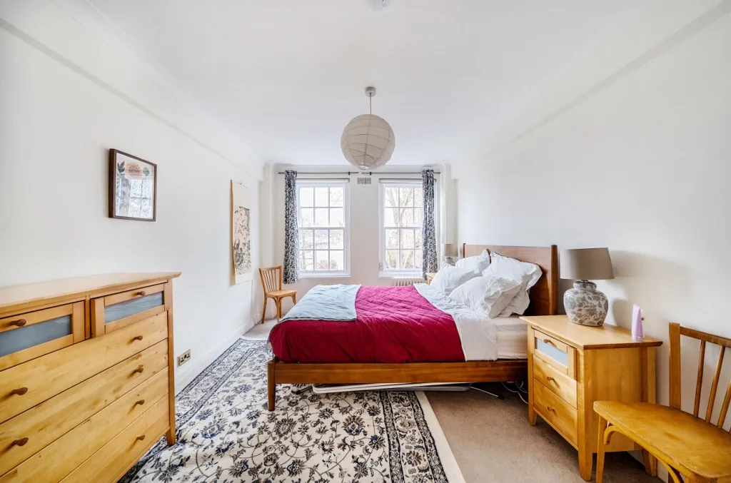 Eton College Road, London, NW3, photo 2