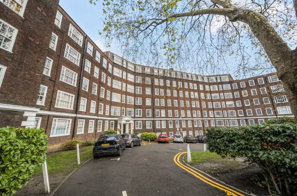 Eton College Road, London, NW3, photo 5