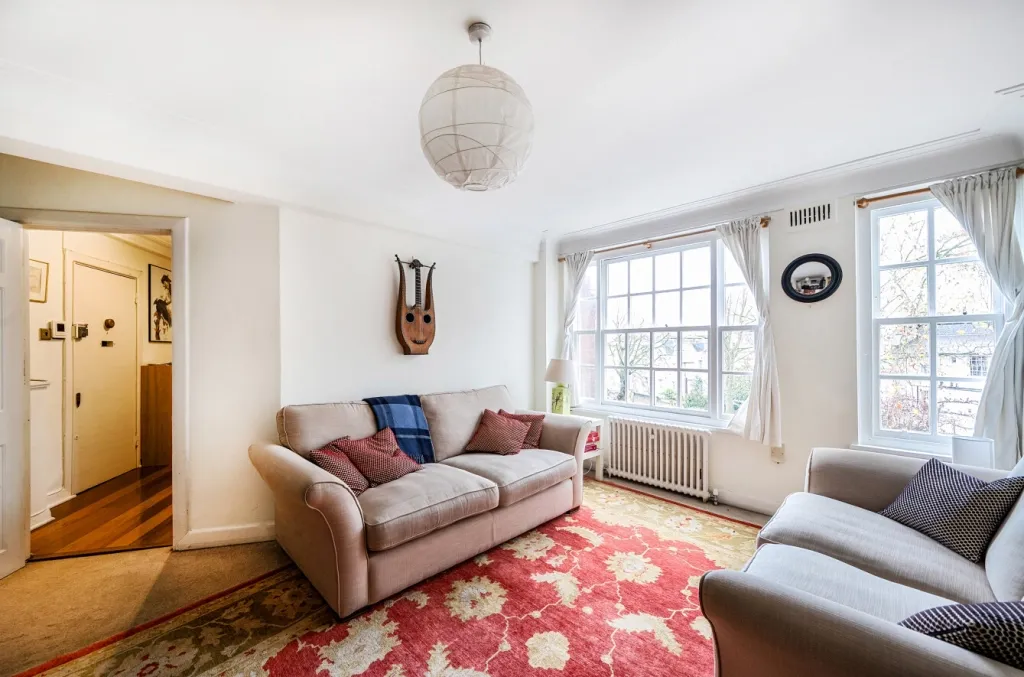 2 bed flat for sale, Eton College Road, London, NW3