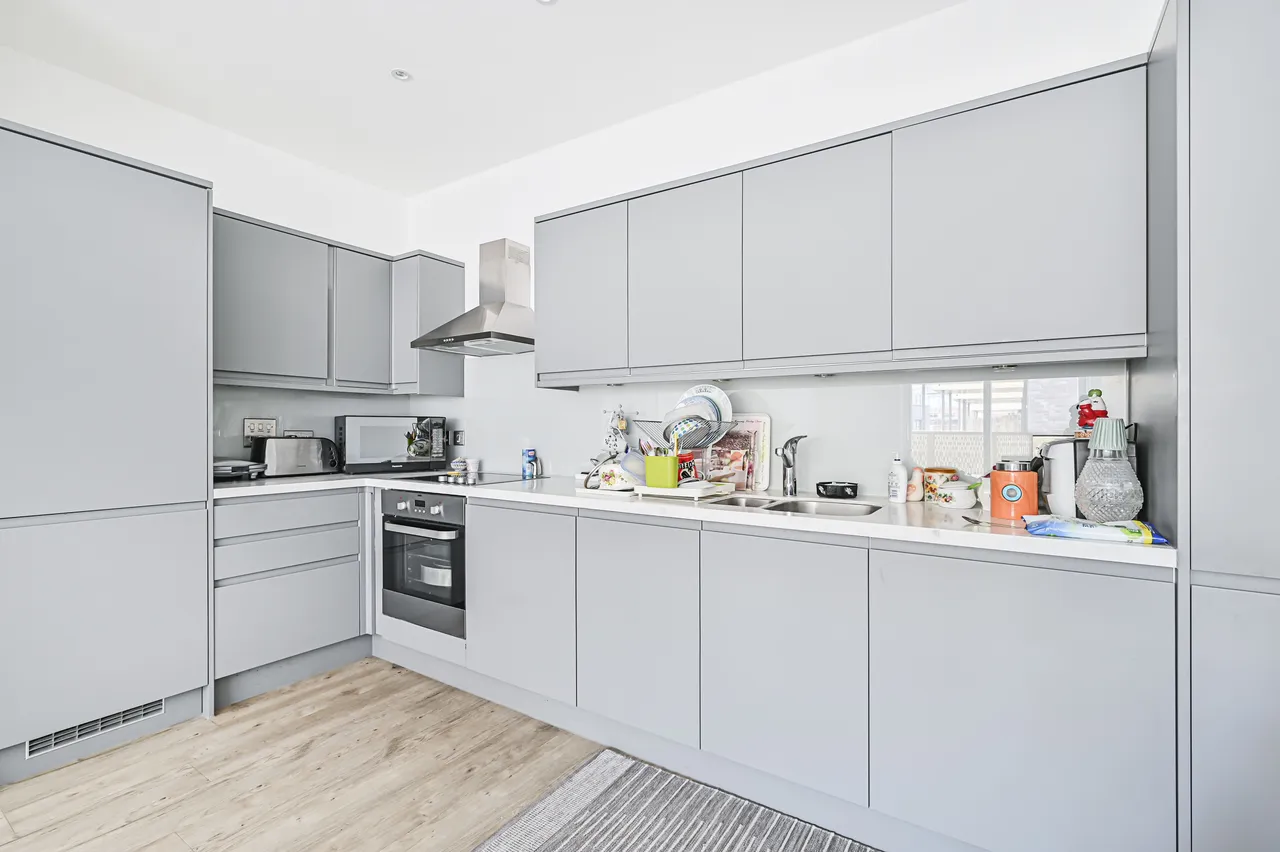 19 Wintergreen Court, Homerton High Street, LONDON, photo 2