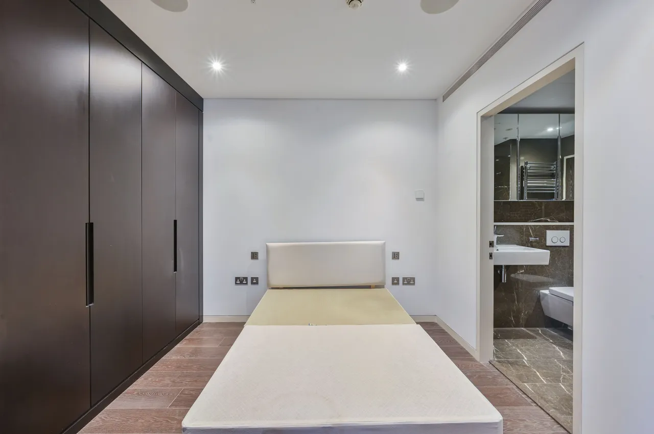 512 Marconi House, 336-337 Strand, London, photo 7