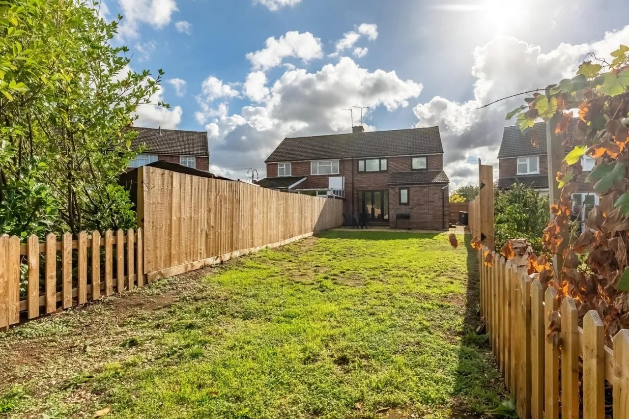 Roosevelt Avenue, Leighton Buzzard, LU7, photo 18