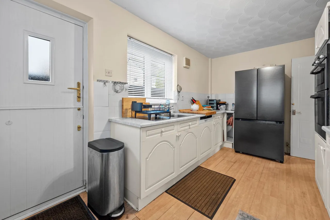 Lincoln Close, Woolston, Warrington, Warrington, WA1 4LU, photo 14