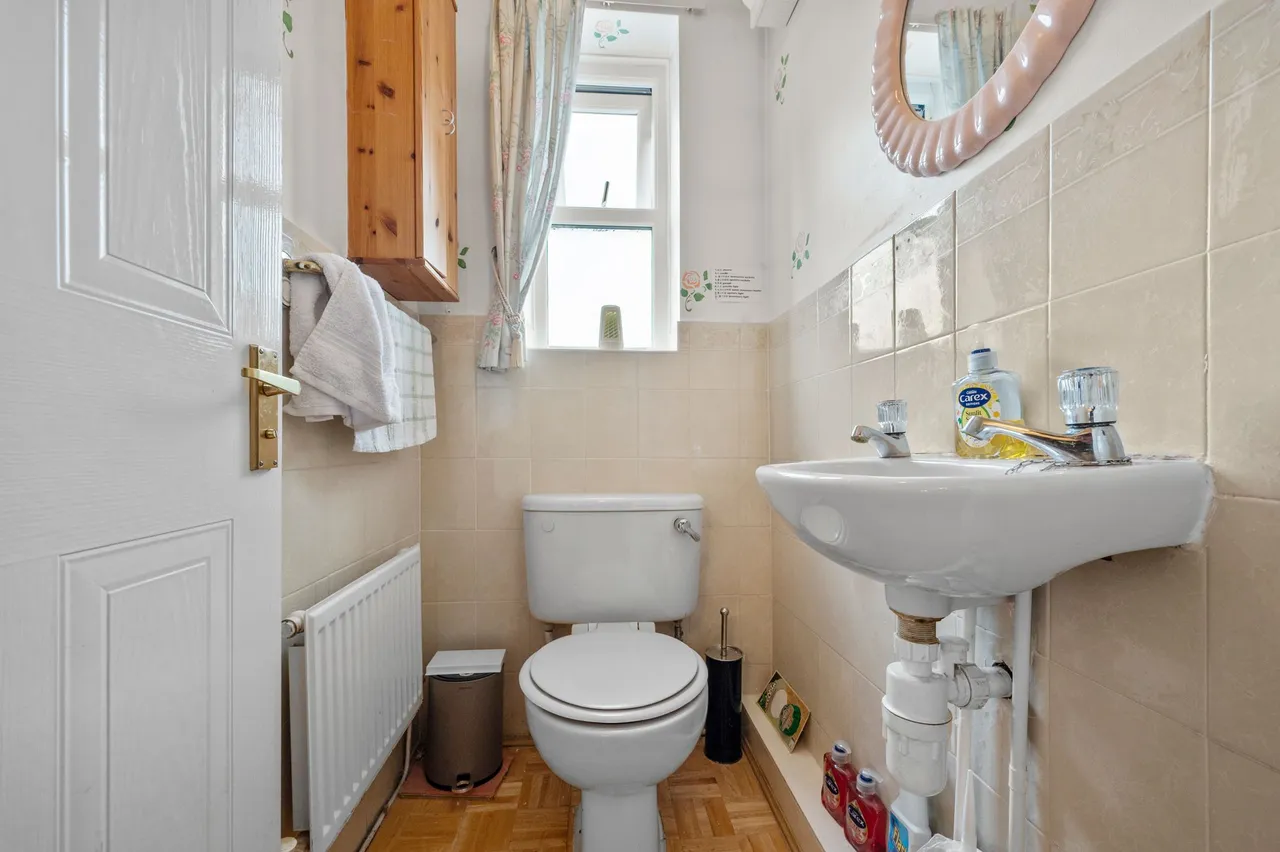 Lincoln Close, Woolston, Warrington, Warrington, WA1 4LU, photo 15