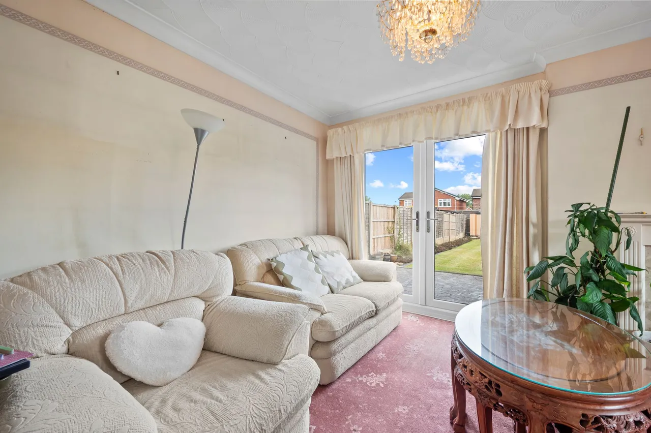 Lincoln Close, Woolston, Warrington, Warrington, WA1 4LU, photo 8