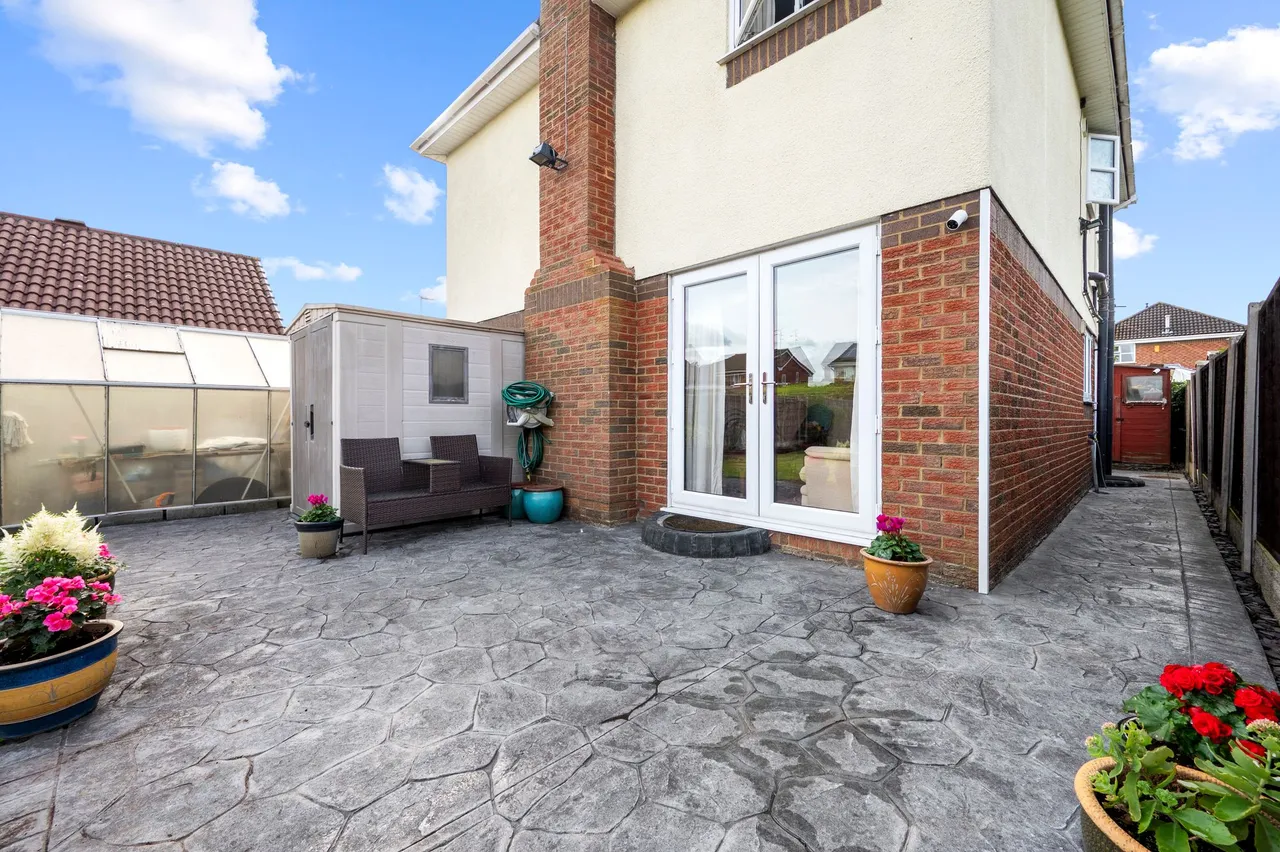 Lincoln Close, Woolston, Warrington, Warrington, WA1 4LU, photo 33