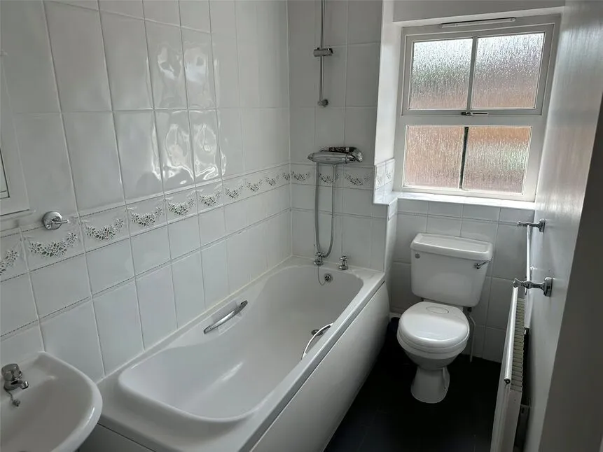 Dupre Close, Cippenham, Slough, SL1, photo 7