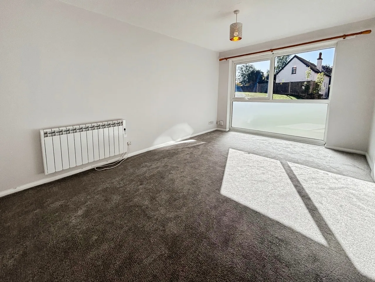 Fairview Gardens, Farnham, GU9, photo 8