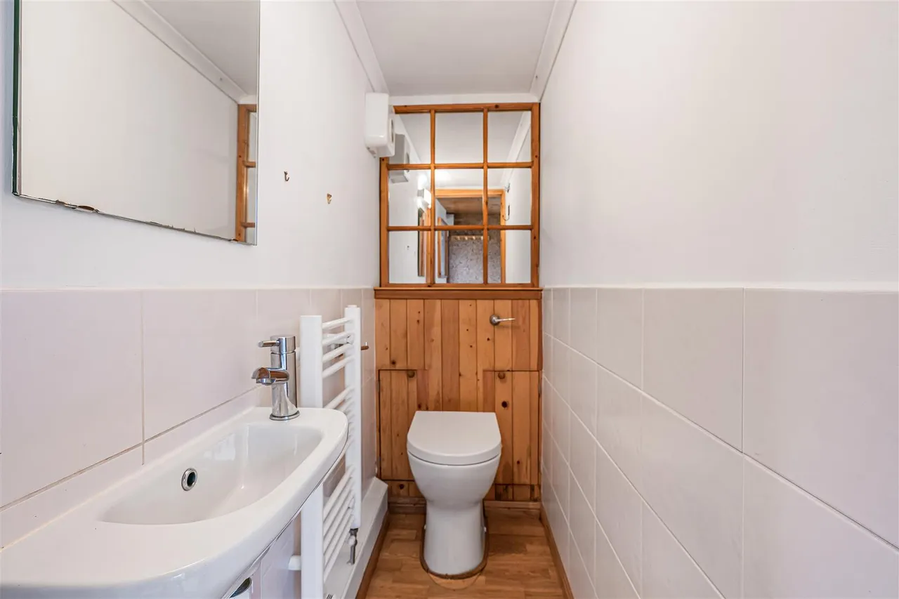 Vicarage Road, Waresley, SG19, photo 16