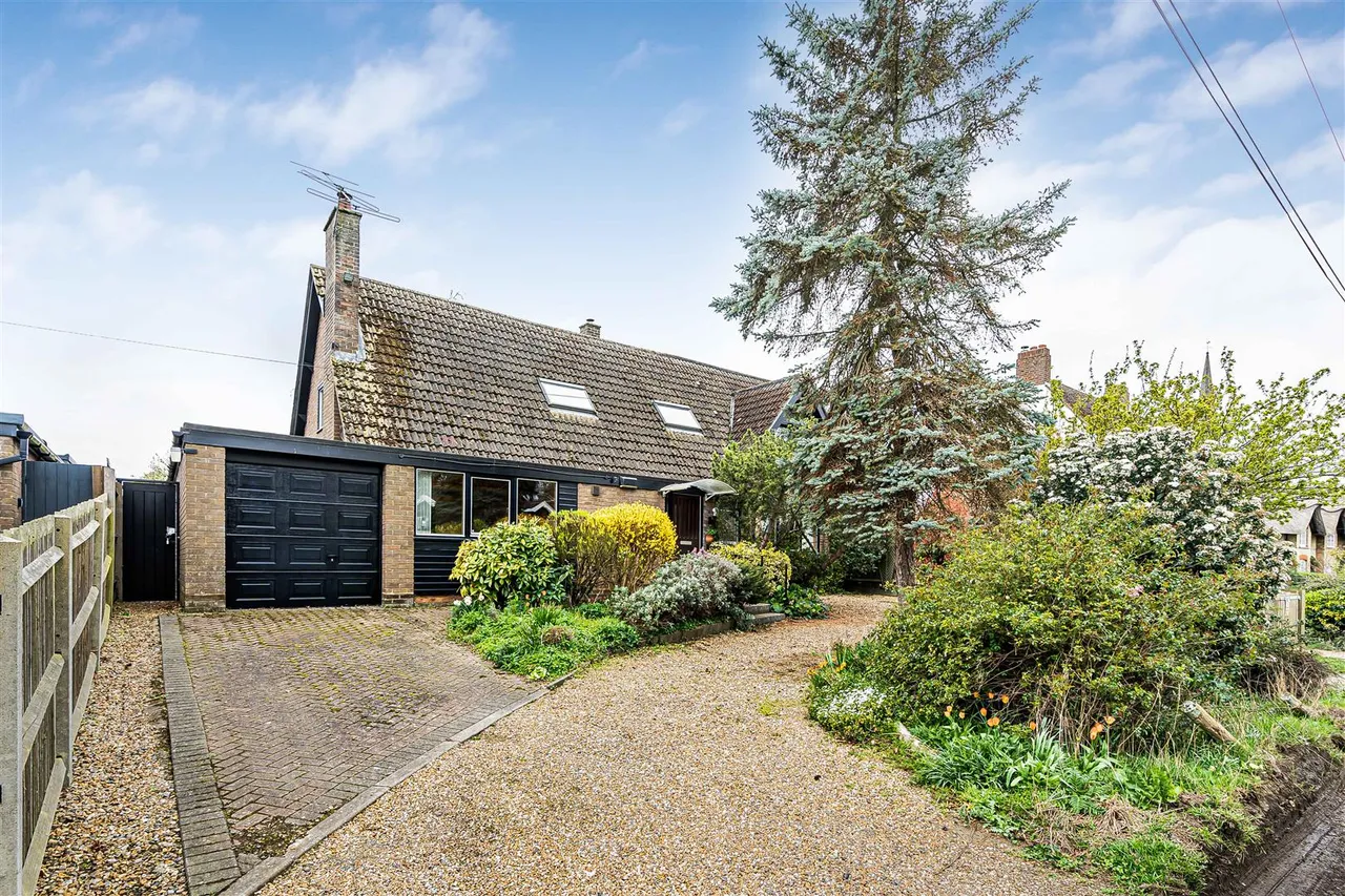 Vicarage Road, Waresley, SG19, photo 31