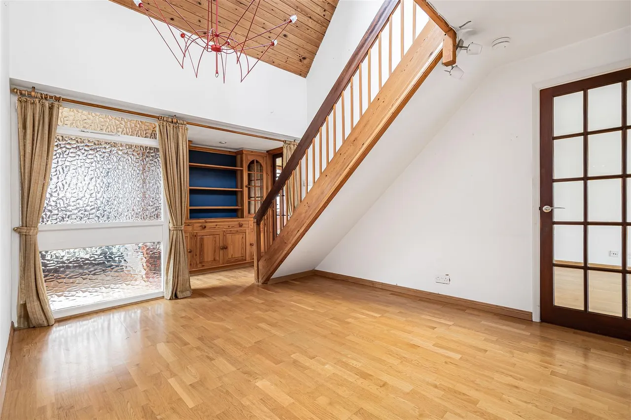 Vicarage Road, Waresley, SG19, photo 5