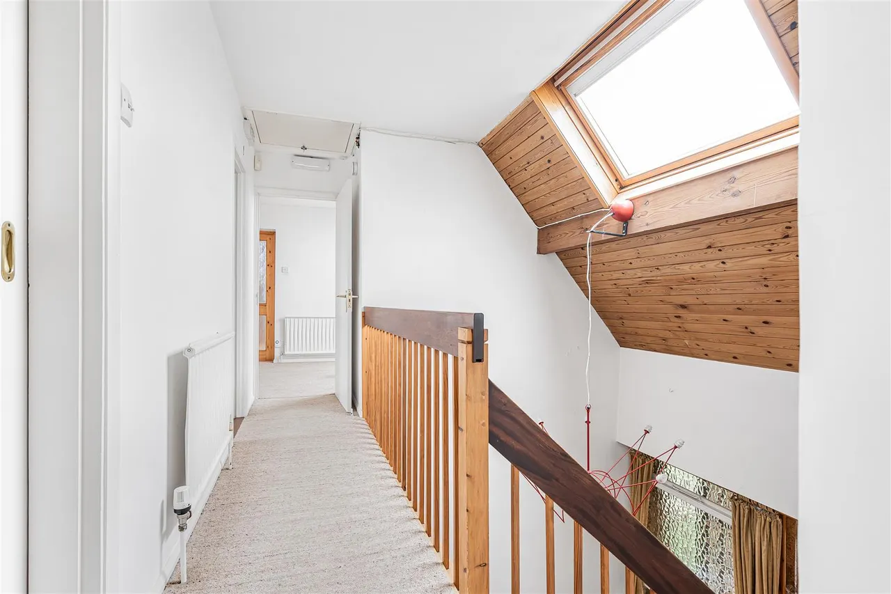 Vicarage Road, Waresley, SG19, photo 10