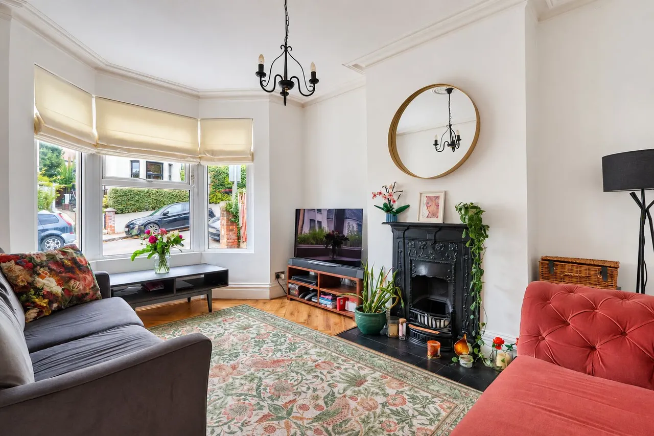 Peterborough Avenue, High Wycombe, HP13, photo 2