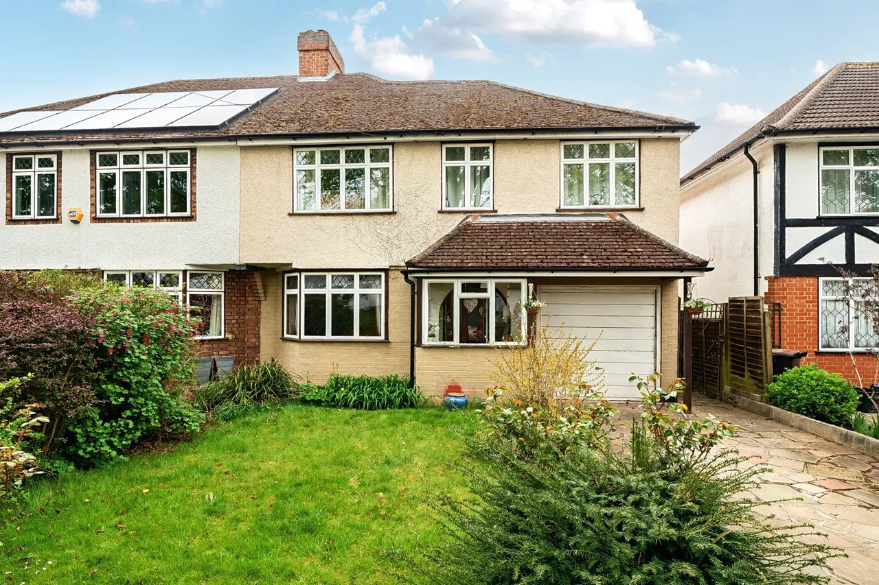 4 bed house for sale — Chestnut Avenue, BR4