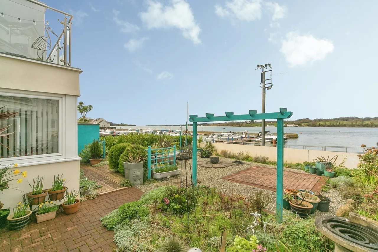 3 bed house for sale, Hen Gei Llechi, Y Felinheli, LL56
