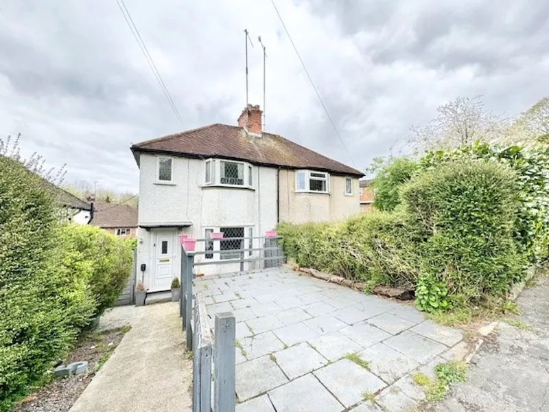 3 bed house for sale — Herbert Road, High Wycombe HP13 7HL