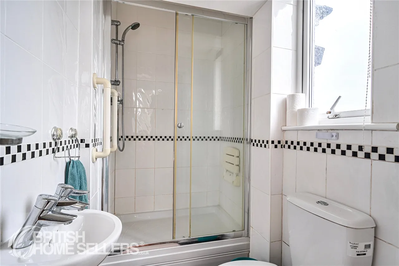 St. Thomas Road, Newquay, TR7, photo 19