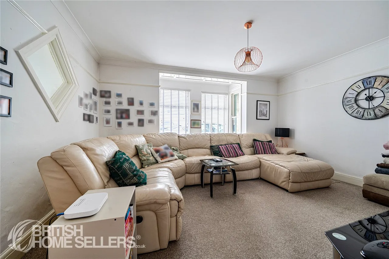 St. Thomas Road, Newquay, TR7, photo 21