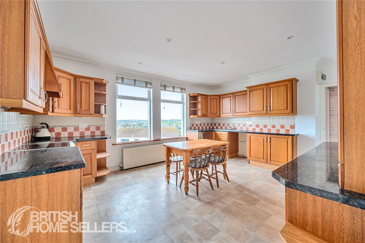 St. Thomas Road, Newquay, TR7, photo 5