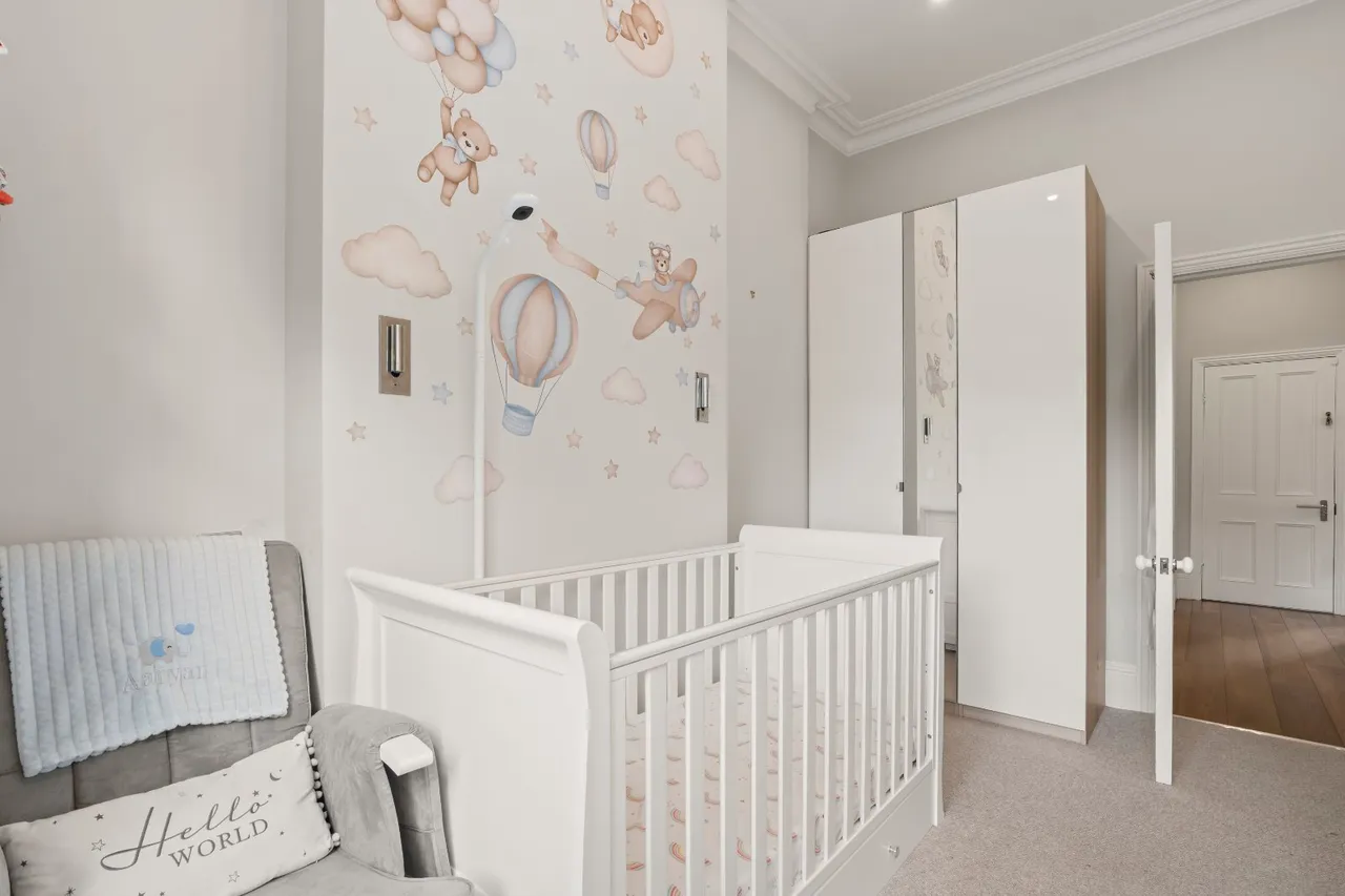 Warrington Crescent, London, W9, photo 10