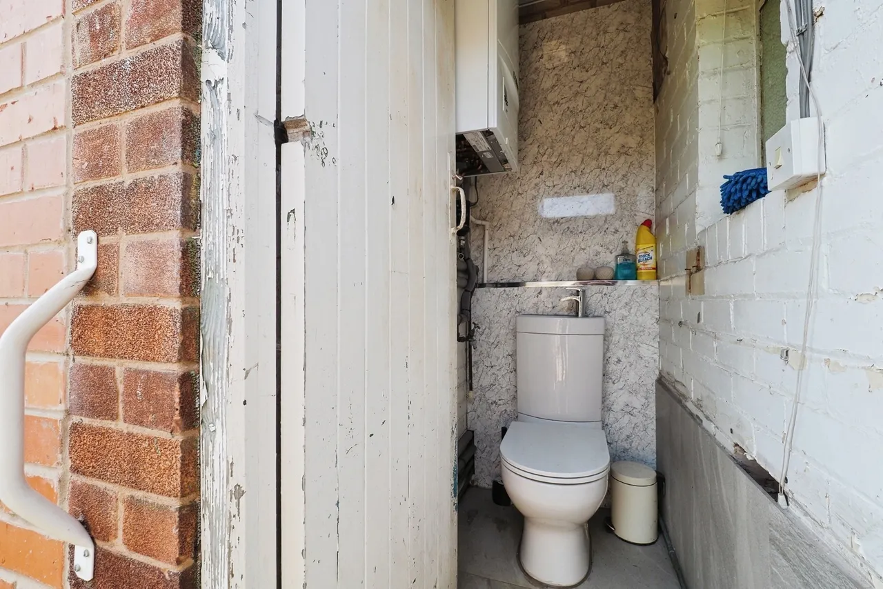 Bilborough Road, Bilborough, Nottingham, NG8, photo 10