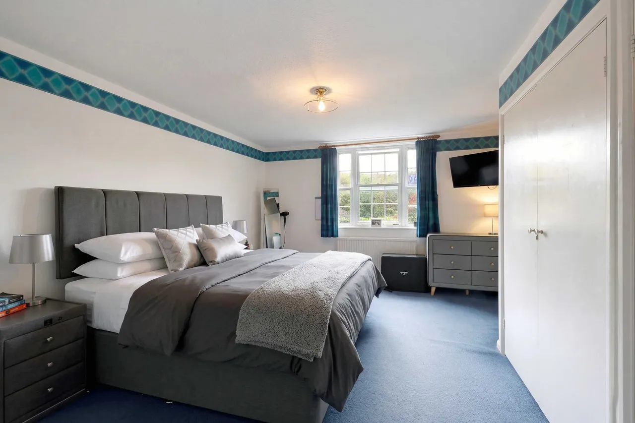Silverdale Close, Penn, HP10, photo 7