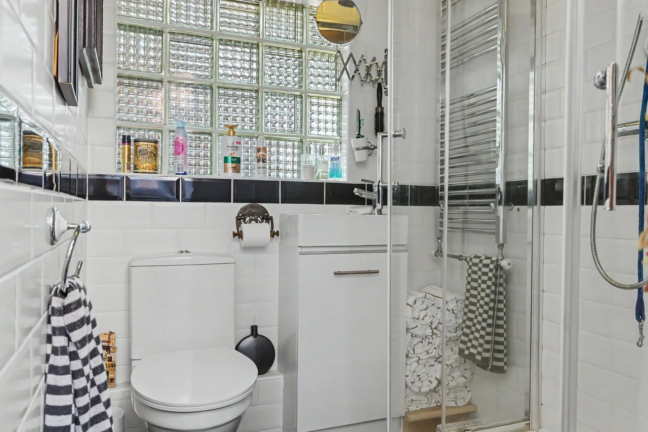 Bosworth Road, Theddingworth, LE17, photo 34