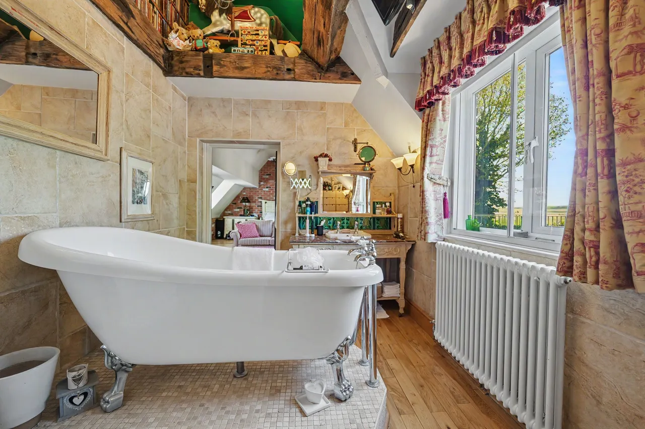 Bosworth Road, Theddingworth, LE17, photo 31