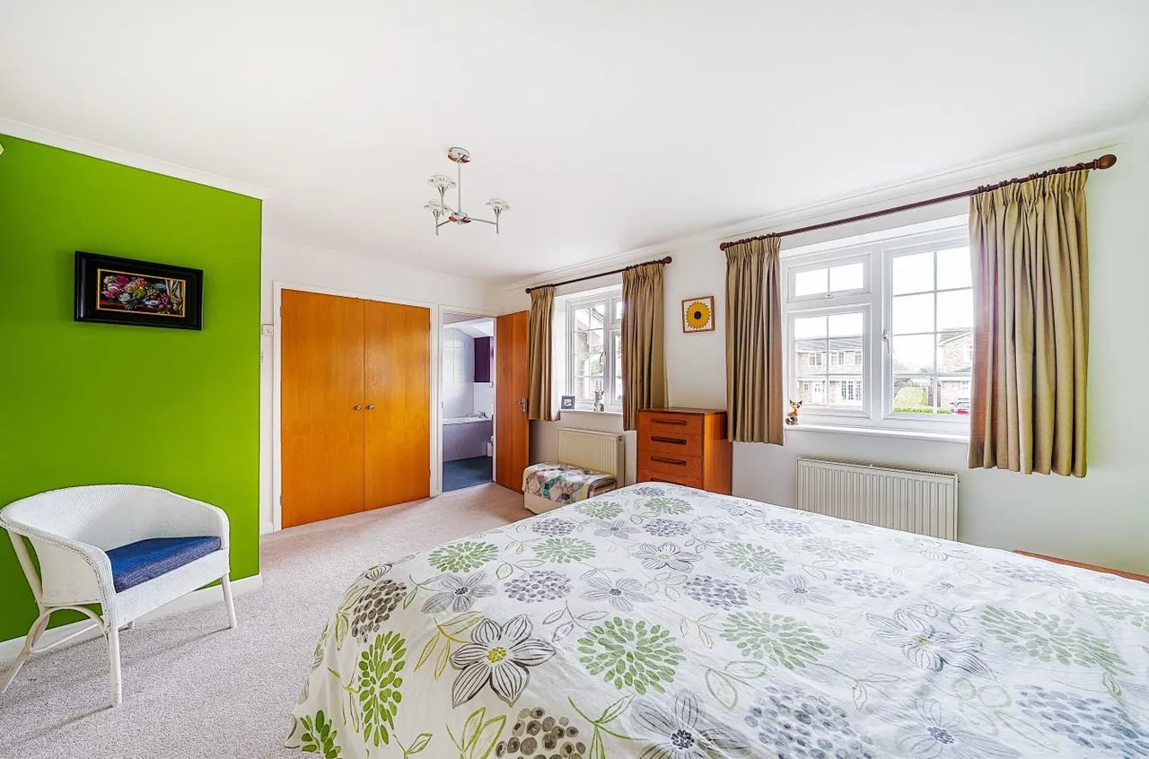 The Beeches, Banstead, SM7 2AZ, photo 12