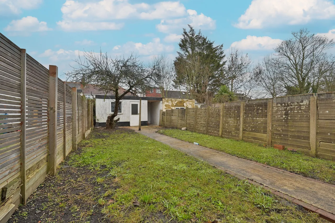 Harrow, HA3, photo 17