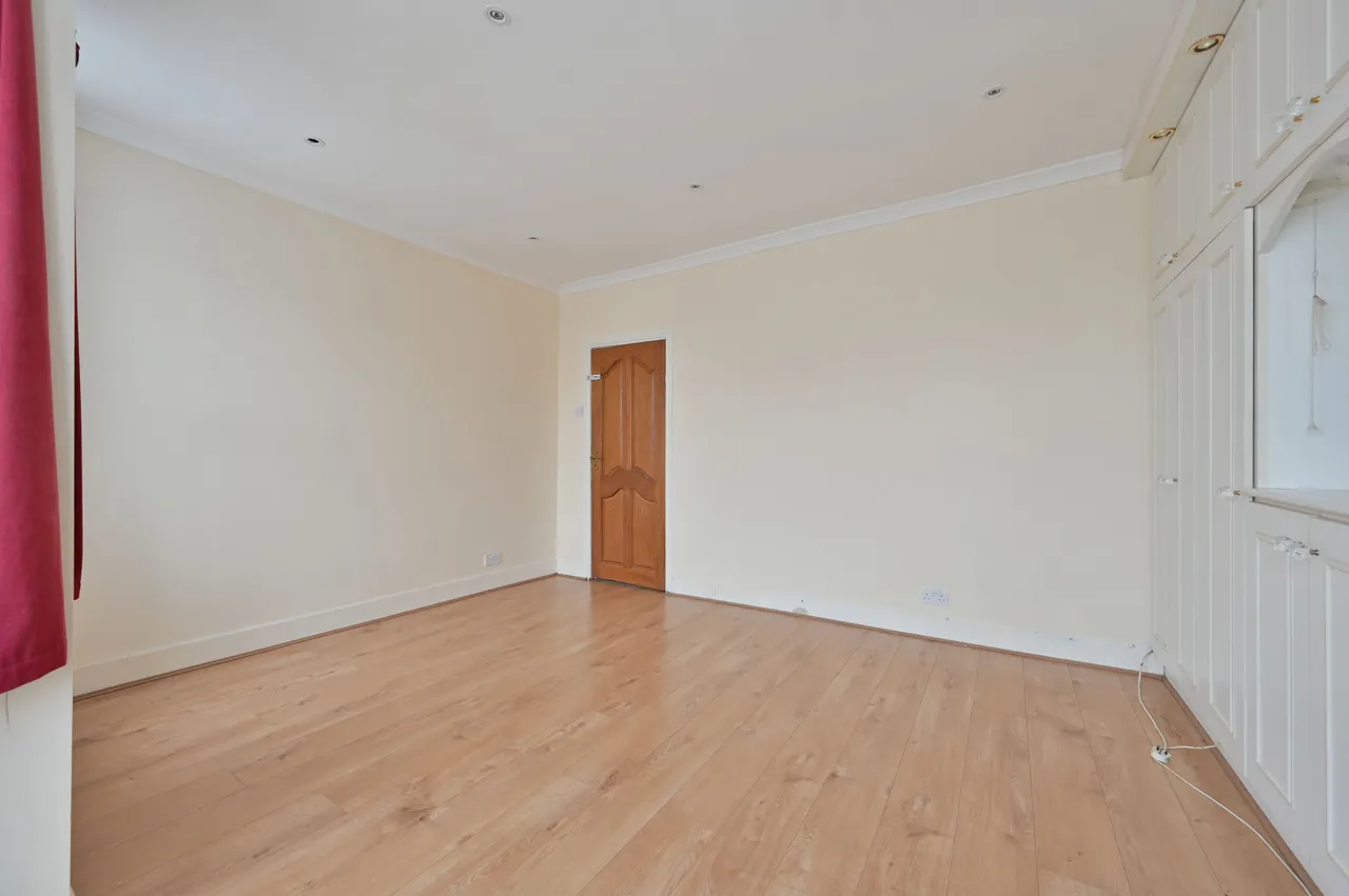 Harrow, HA3, photo 12