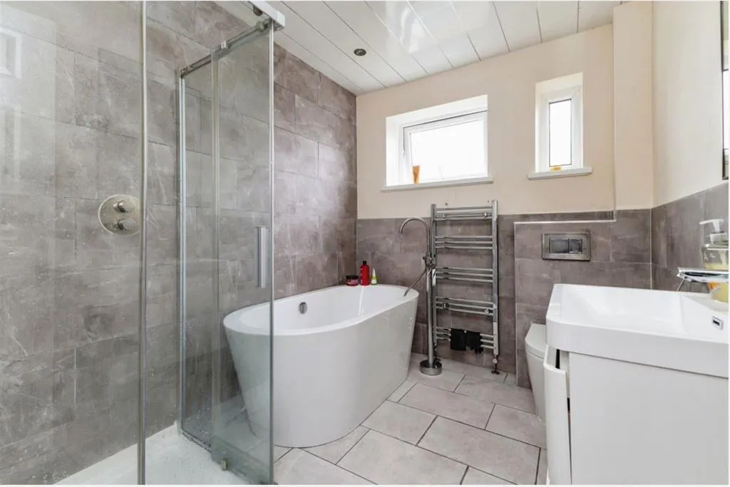 Enderby Gardens, Hemlington, MIDDLESBROUGH, photo 11