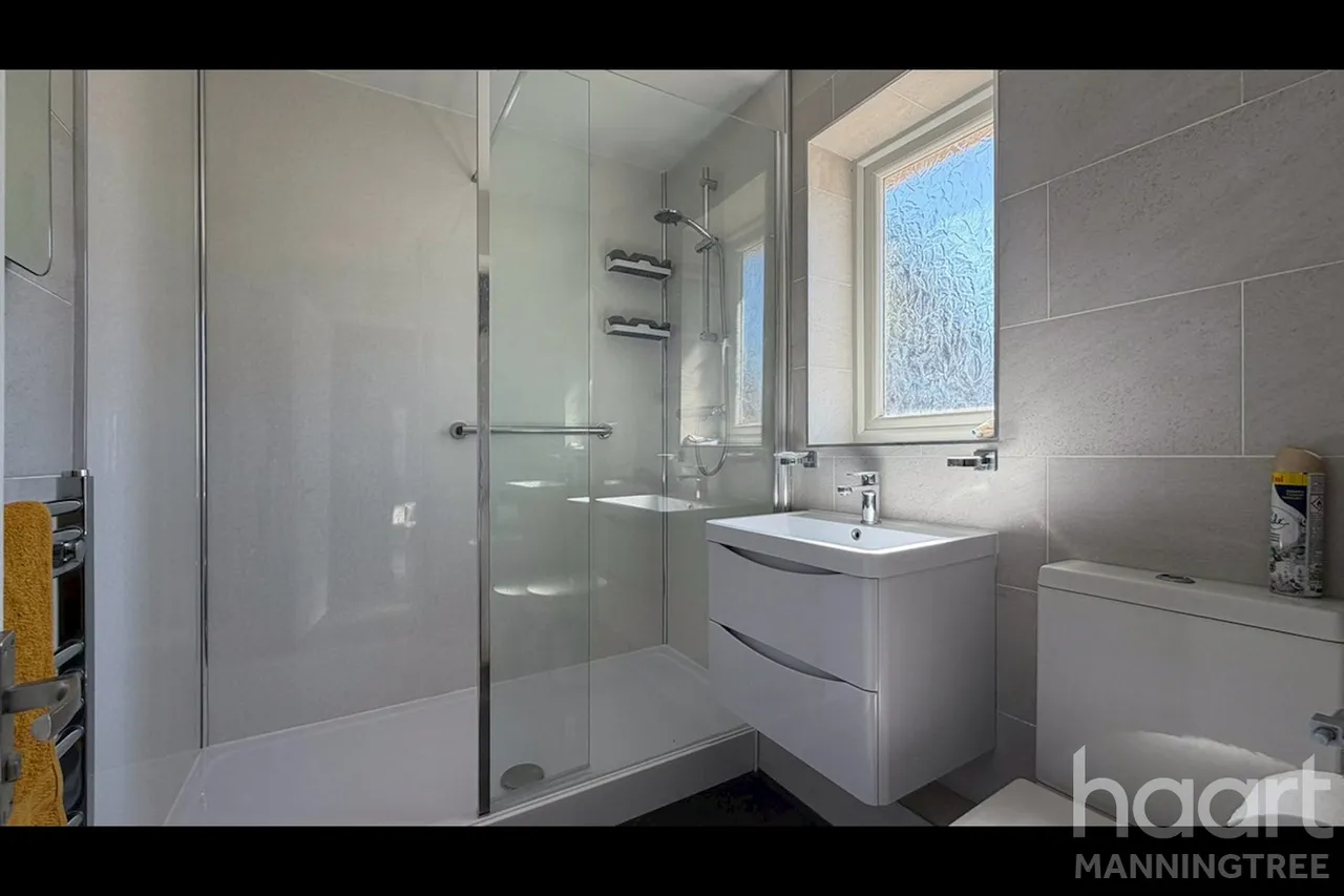 Cotman Avenue, Lawford, CO11, photo 11