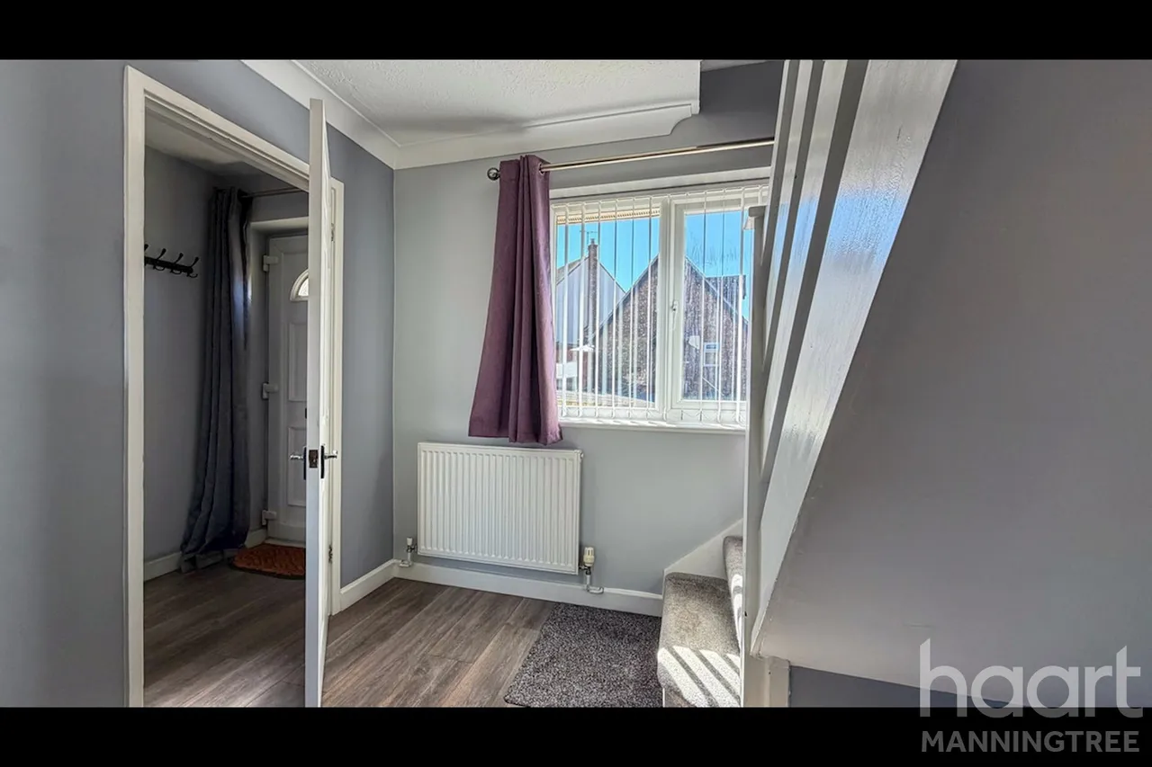 Cotman Avenue, Lawford, CO11, photo 9