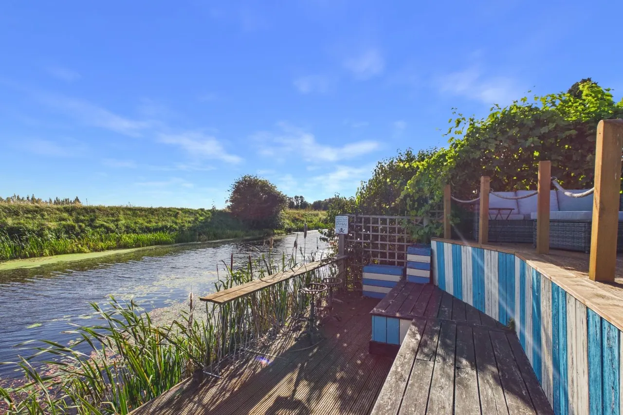 Station Road, Surfleet, PE11, photo 41