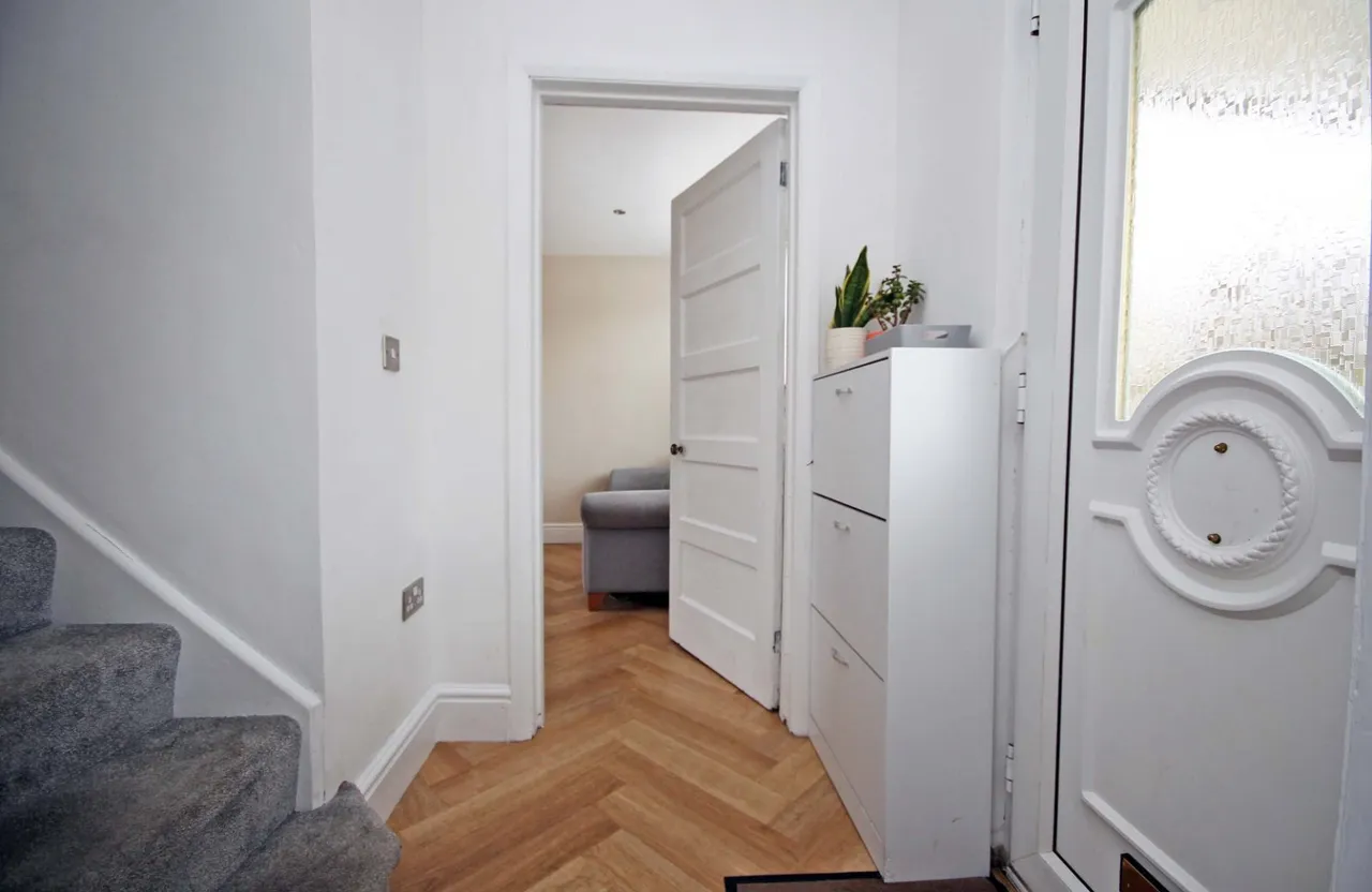 Caernarfon Road, Ban, photo 9