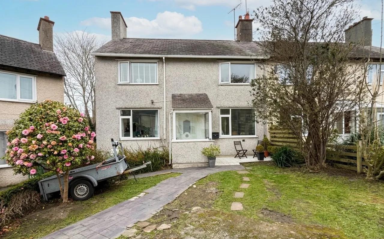 4 bed house for sale, Caernarfon Road, Ban